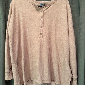 Cozy Old Navy Taupe Ribbed Henley Sweater